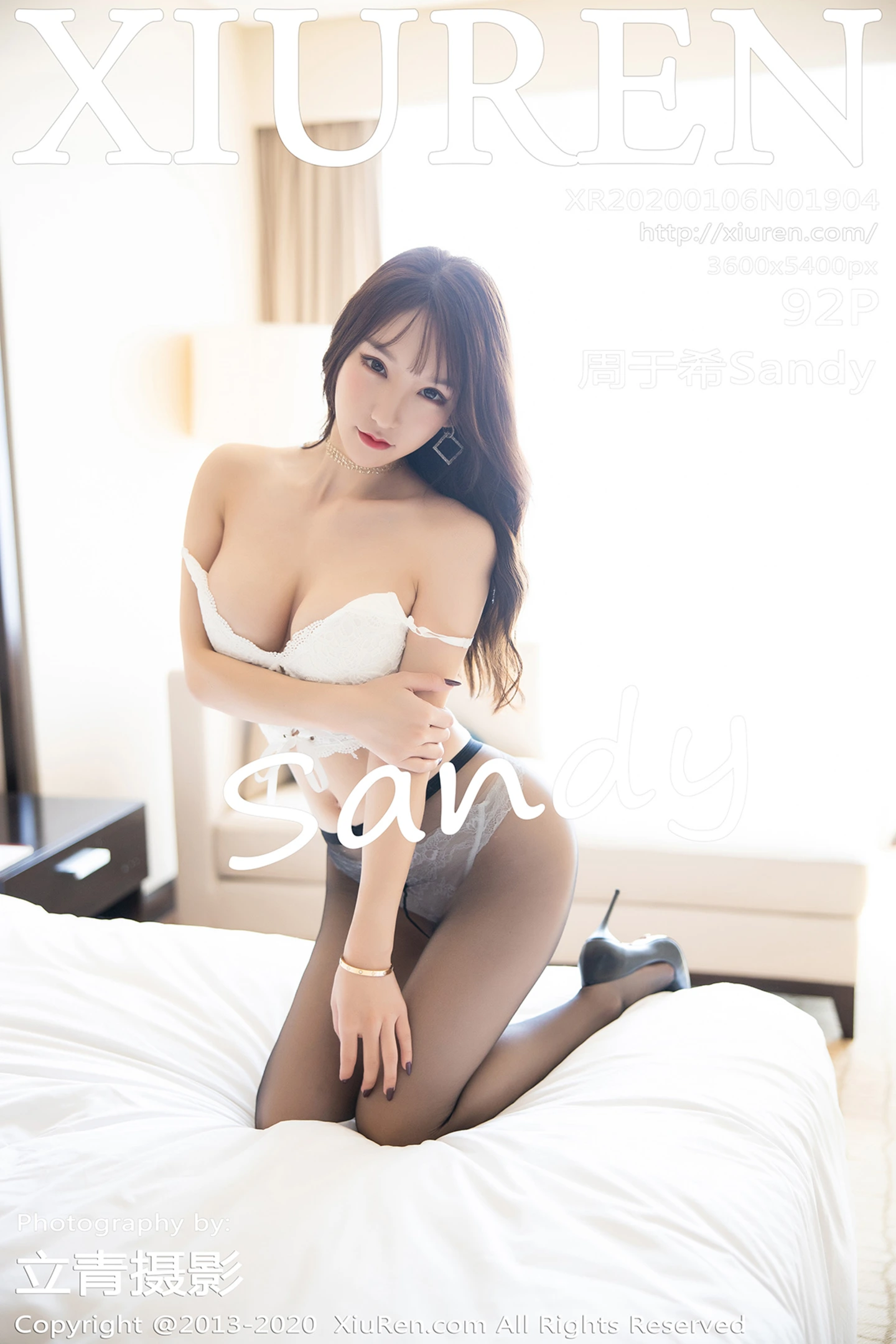 [XiuRen秀人网]No.1904_女神周于希Sandy私房床上缕空内衣半脱露白嫩美胸完美诱惑写真92P-秀人网 - XiuRen.Pro